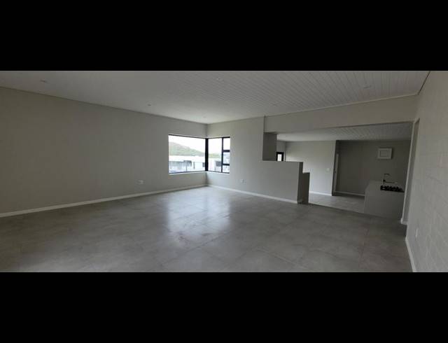 3 BEDROOM TOWNHOUSE FOR SALE IN ISLAND VIEW